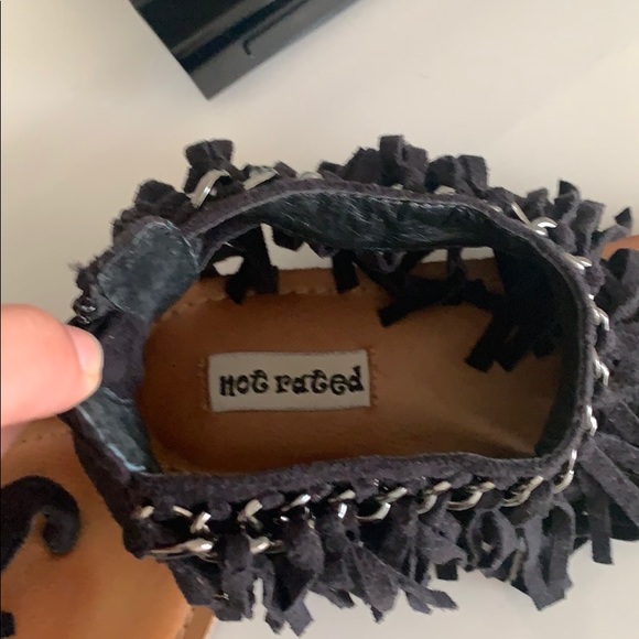 Fringed sandals - Picture 2 of 5